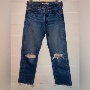 Levi’s cropped jeans